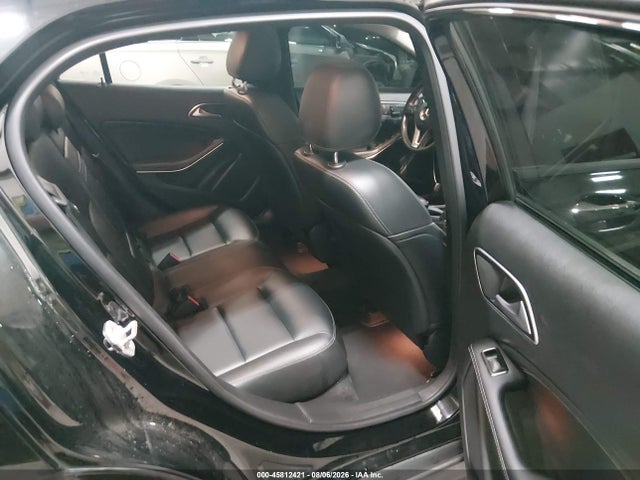 45812421 :رقم المزاد ، WDCTG4EB8FJ182490 vin ، 2015 Mercedes-benz Gla 250 مزاد بيع