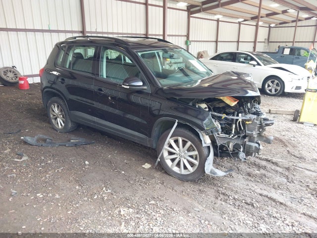 45812427 :رقم المزاد ، WVGBV7AX2HK046410 vin ، 2017 Volkswagen Tiguan 2.0t/2.0t S مزاد بيع