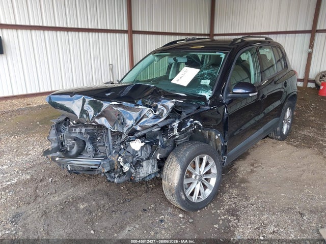 45812427 :رقم المزاد ، WVGBV7AX2HK046410 vin ، 2017 Volkswagen Tiguan 2.0t/2.0t S مزاد بيع
