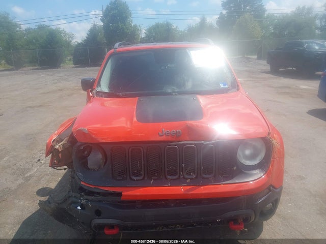 2015 Jeep Renegade Trailhawk მანქანა იყიდება აუქციონზე, vin: ZACCJBCT0FPB74678, აუქციონის ნომერი: 45812436
