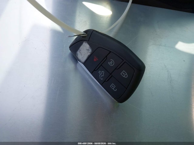 Продаж на аукціоні авто 2023 Chevrolet Silverado 1500 4wd  Short Bed High Country, vin: 2GCUDJED1P1103434, номер лоту: 45812506