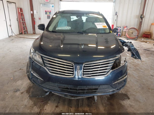 45812513 :رقم المزاد ، 5LMCJ3D99HUL57338 vin ، 2017 Lincoln Mkc Reserve مزاد بيع
