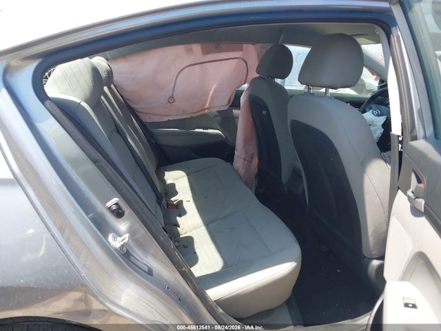 Продажа на аукционе авто 2017 Hyundai Elantra Se, vin: 5NPD74LFXHH196595, номер лота: 45812541