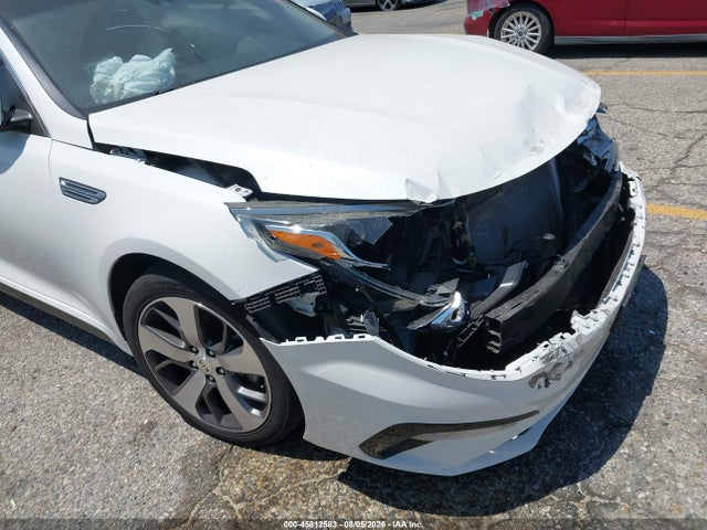 KIA Optima S 2019 5XXGT4L30KG370109 Image 17