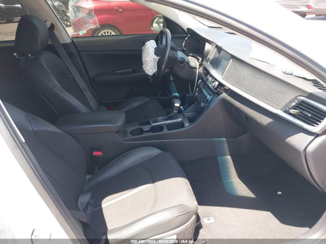 KIA Optima S 2019 5XXGT4L30KG370109 Image 5