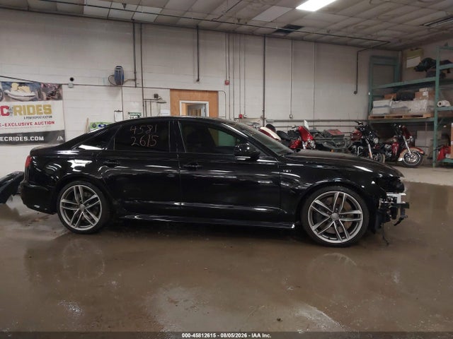 Продажа на аукционе авто 2016 Audi S6 Prestige, vin: WAUH2AFC8GN156947, номер лота: 45812615