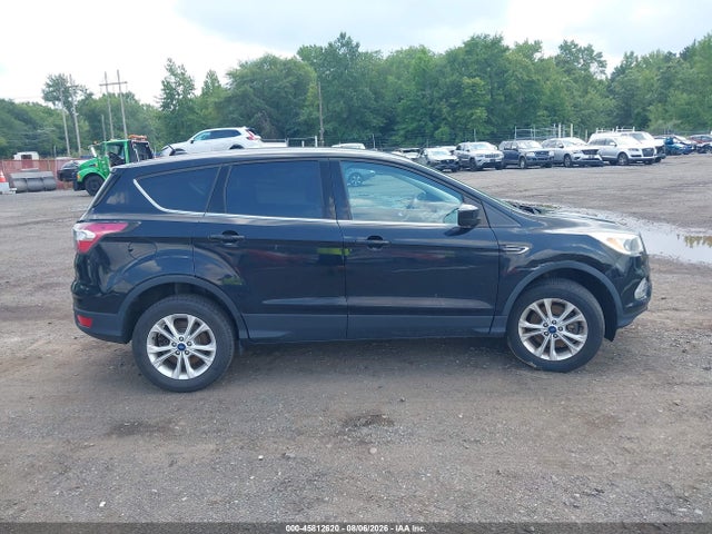 Aukcja sprzedaży 2017 Ford Escape Se, vin: 1FMCU9GD2HUB50867, numer aukcji: 45812620