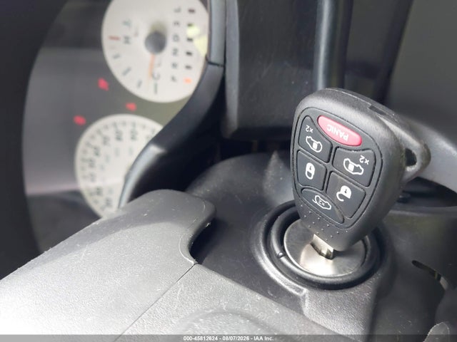 45812624 :رقم المزاد ، 1C4GP45R55B417196 vin ، 2005 Chrysler Town & Country مزاد بيع