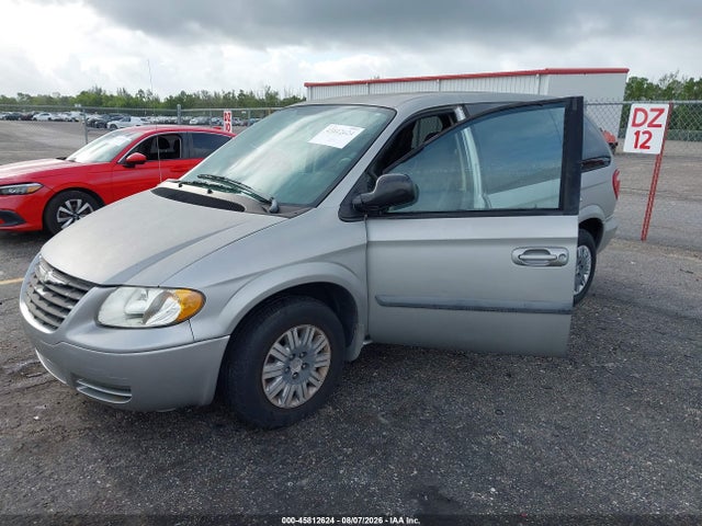 45812624 :رقم المزاد ، 1C4GP45R55B417196 vin ، 2005 Chrysler Town & Country مزاد بيع