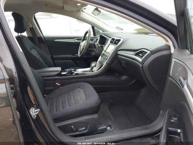 45812637 :رقم المزاد ، 3FA6P0H7XGR354924 vin ، 2016 Ford Fusion Se مزاد بيع
