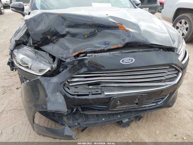 45812637 :رقم المزاد ، 3FA6P0H7XGR354924 vin ، 2016 Ford Fusion Se مزاد بيع