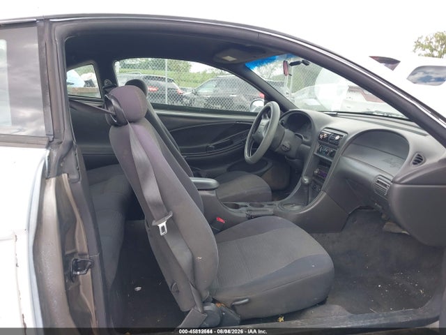 2002 Ford Mustang Deluxe/premium მანქანა იყიდება აუქციონზე, vin: 1FAFP40402F211981, აუქციონის ნომერი: 45812664