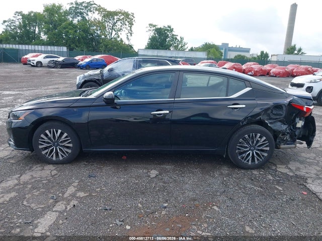 Продажа на аукционе авто 2023 Nissan Altima Sv Fwd, vin: 1N4BL4DV0PN312612, номер лота: 45812713