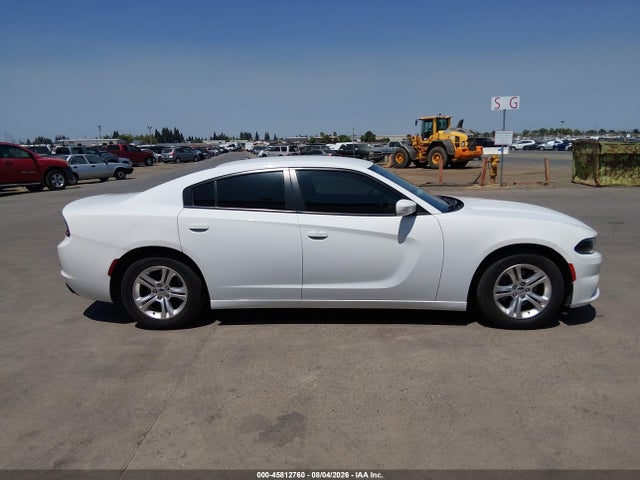 2C3CDXBG6LH179976 Dodge Charger Sxt Rwd