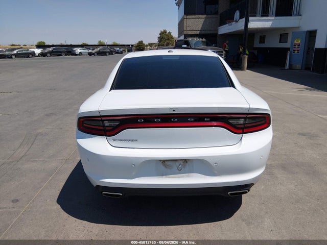 2C3CDXBG6LH179976 Dodge Charger Sxt Rwd