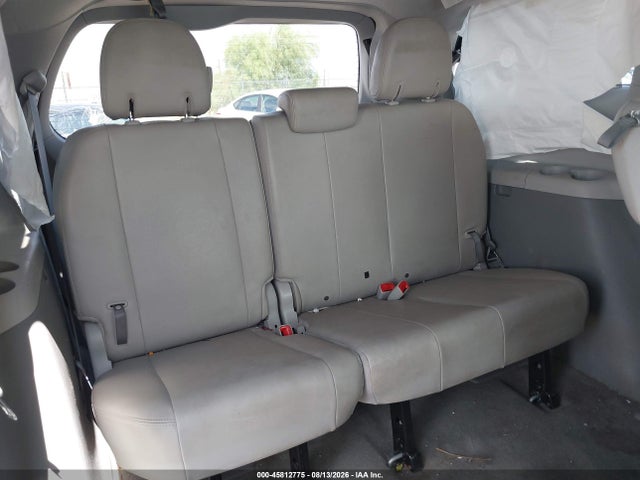 2013 Toyota Sienna Xle V6 8 Passenger მანქანა იყიდება აუქციონზე, vin: 5TDYK3DC2DS371991, აუქციონის ნომერი: 45812775