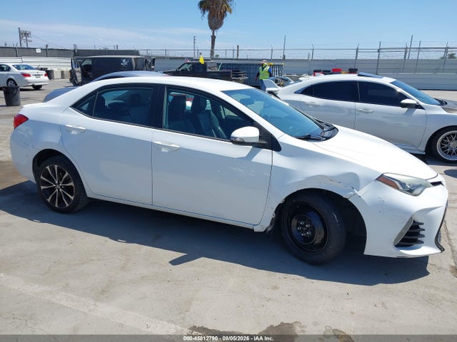 Toyota COROLLA SE 2017 5YFBURHE4HP674655 Image 13