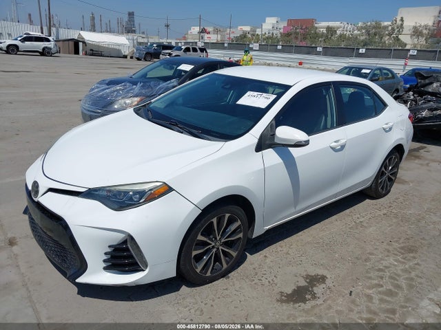 Toyota COROLLA SE 2017 5YFBURHE4HP674655 Image 2