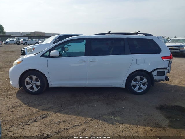 5TDKK3DC5ES427011 Toyota Sienna Le V6 8 Passenger