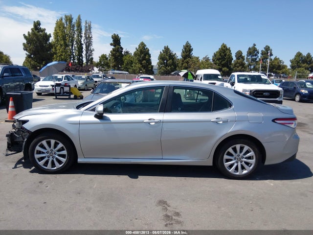 Toyota CAMRY LE 2020 4T1C11AK2LU980453 Image 14