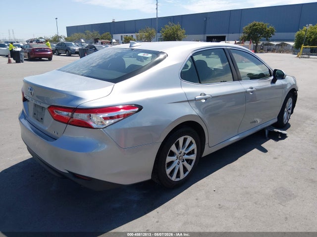 Toyota CAMRY LE 2020 4T1C11AK2LU980453 Image 4