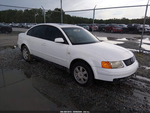 2001 Volkswagen Passat Gls მანქანა იყიდება აუქციონზე, vin: WVWAC63B11P001582, აუქციონის ნომერი: 45812815
