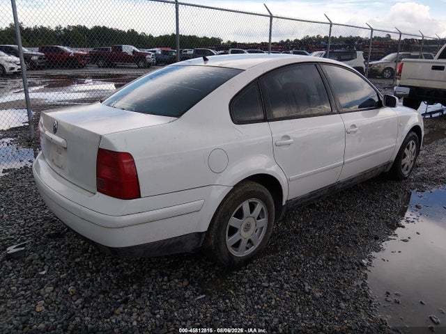 2001 Volkswagen Passat Gls მანქანა იყიდება აუქციონზე, vin: WVWAC63B11P001582, აუქციონის ნომერი: 45812815