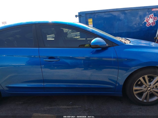 Hyundai ELANTRA SEL 2018 5NPD84LF8JH304134 Image 13