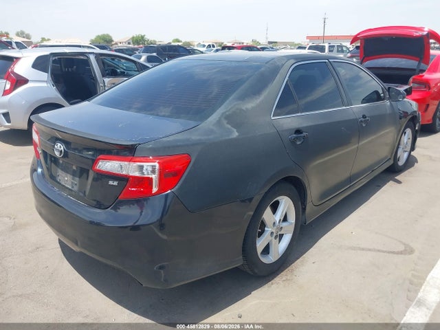 Toyota CAMRY SE 2014 4T1BF1FK3EU429764 Image 4