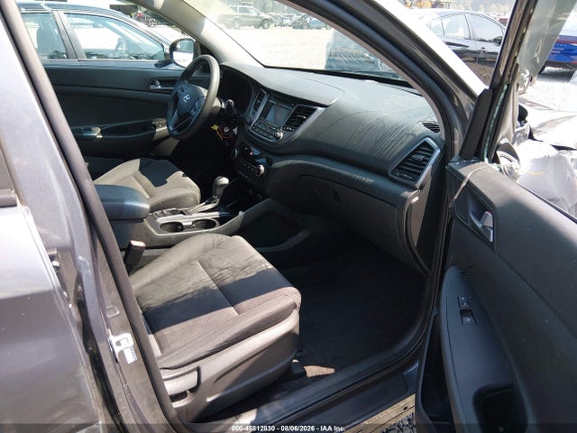 Hyundai TUCSON SE 2017 KM8J33A40HU266066 Image 18