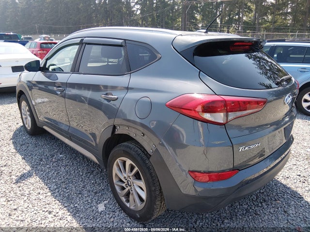 Hyundai TUCSON SE 2017 KM8J33A40HU266066 Image 3