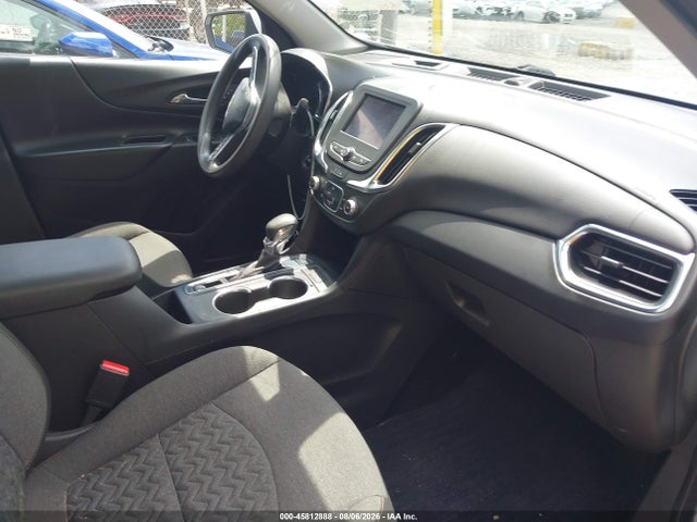 45812888 :رقم المزاد ، 3GNAXTEV1NL135270 vin ، 2022 Chevrolet Equinox Awd 2fl مزاد بيع