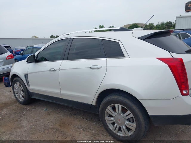 Продажа на аукционе авто 2015 Cadillac Srx Luxury Collection, vin: 3GYFNBE33FS535815, номер лота: 45812896