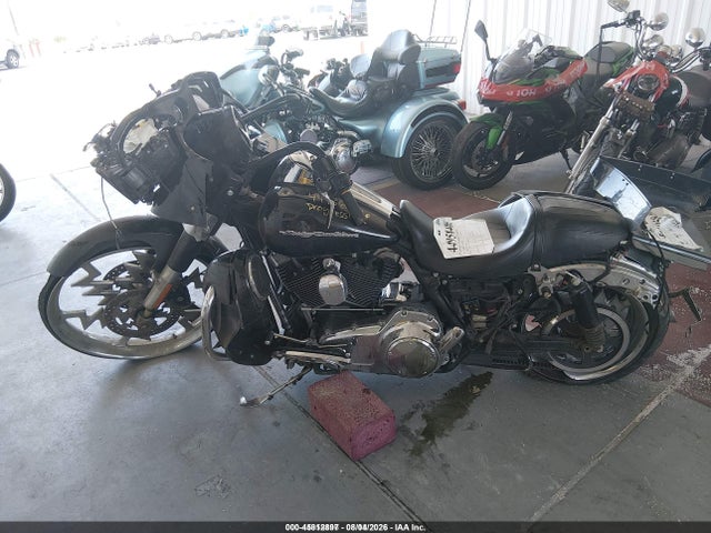 45812897 :رقم المزاد ، 1HD1KHM17FB603684 vin ، 2015 Harley-davidson Fltrx Road Glide مزاد بيع