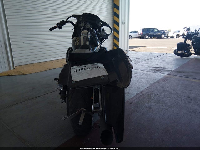 45812897 :رقم المزاد ، 1HD1KHM17FB603684 vin ، 2015 Harley-davidson Fltrx Road Glide مزاد بيع