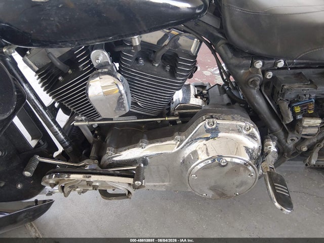 45812897 :رقم المزاد ، 1HD1KHM17FB603684 vin ، 2015 Harley-davidson Fltrx Road Glide مزاد بيع