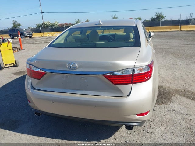 Lexus ES 350 2014 JTHBK1GG0E2132147 Image 18