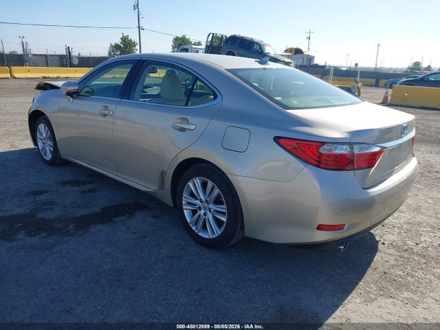 Lexus ES 350 2014 JTHBK1GG0E2132147 Image 3
