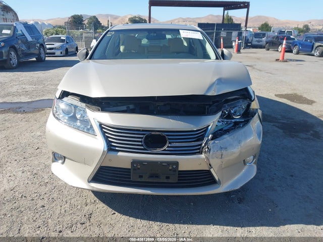 Lexus ES 350 2014 JTHBK1GG0E2132147 Image 12