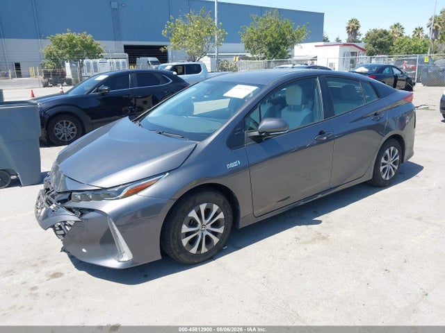 Продажа на аукционе авто 2022 Toyota Prius Prime Xle, vin: JTDKAMFP1N3217824, номер лота: 45812900