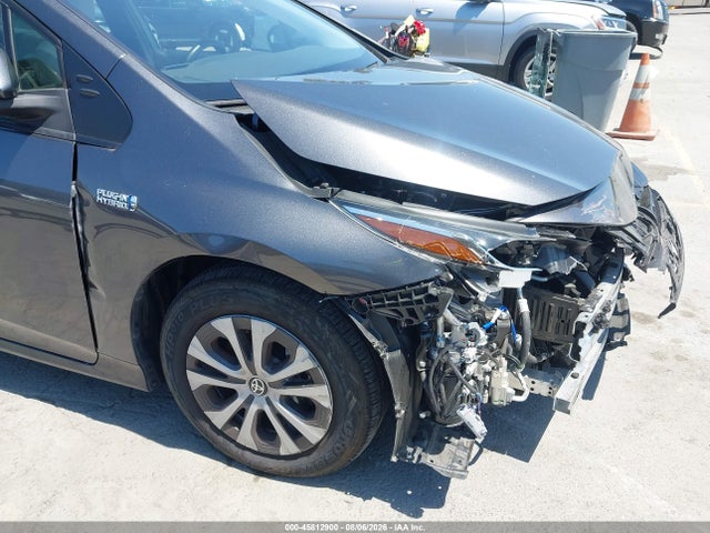Продажа на аукционе авто 2022 Toyota Prius Prime Xle, vin: JTDKAMFP1N3217824, номер лота: 45812900