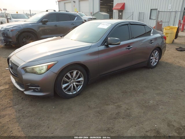 Infiniti Q50 Premium 2014 JN1BV7AR2EM697979 Image 2