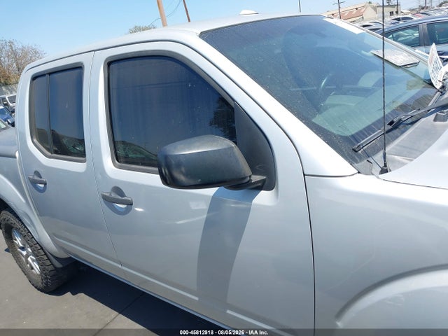 1N6AD0ER7GN732605 Nissan Frontier Desert Runner/s/sl/sv