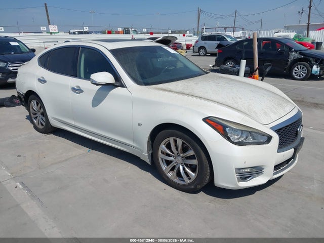 2018 Infiniti Q70 3.7 Luxe მანქანა იყიდება აუქციონზე, vin: JN1BY1AP5JM180995, აუქციონის ნომერი: 45812940