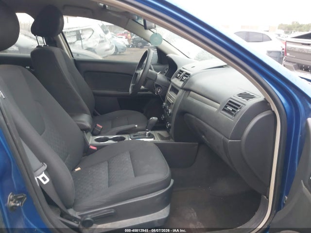 45812945 :رقم المزاد ، 3FAHP0HA8BR335088 vin ، 2011 Ford Fusion Se مزاد بيع