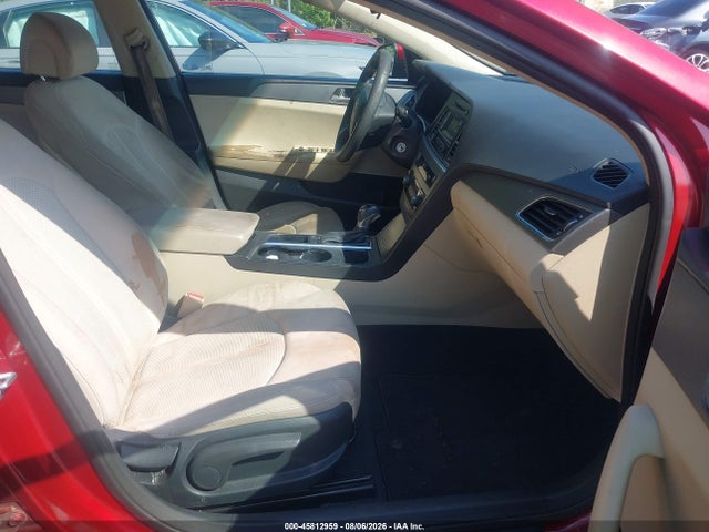 Продажа на аукционе авто 2015 Hyundai Sonata Se, vin: 5NPE24AF0FH137834, номер лота: 45812959