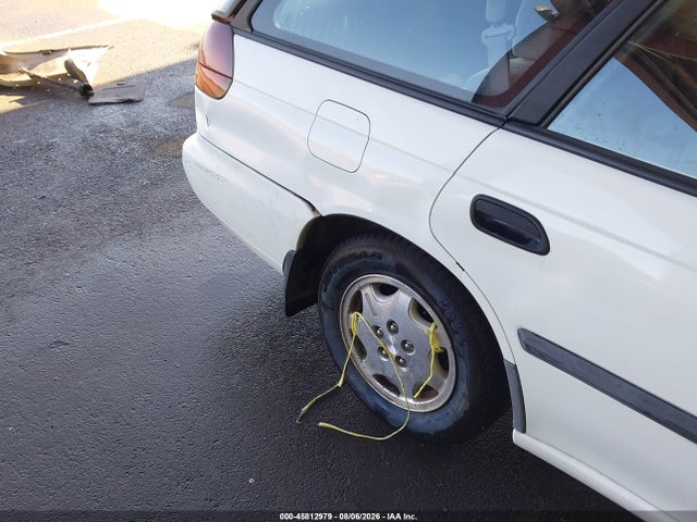 45812979 :رقم المزاد ، 4S3BK4350W7315320 vin ، 1998 Subaru Legacy L/right Hand Postal Drive مزاد بيع