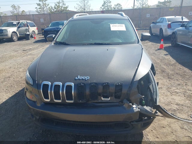 1C4PJMLX7JD569899 Jeep Cherokee Latitude Plus 4x4