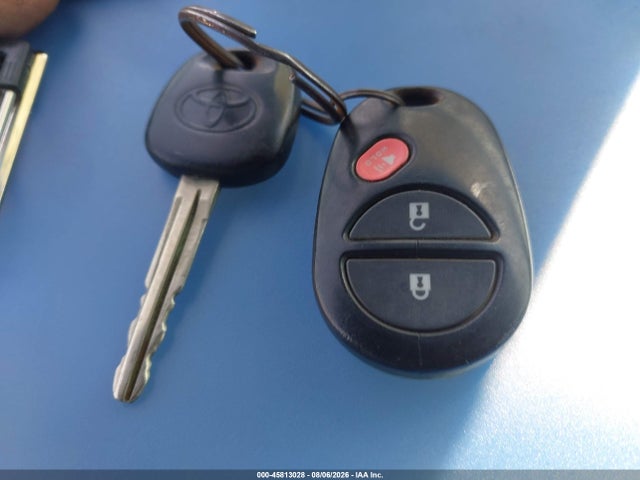 3TMKU4HN9FM045996 Toyota Tacoma Prerunner V6