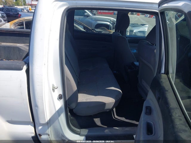 3TMKU4HN9FM045996 Toyota Tacoma Prerunner V6